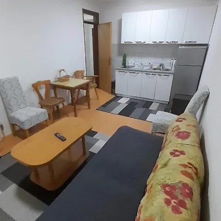 Apartman Stupine 公寓